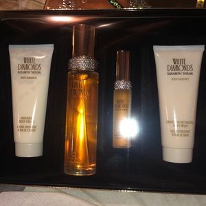 Elizabeth Taylor White Diamonds Set